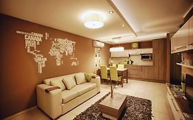 Zafir Apartman Sarvar